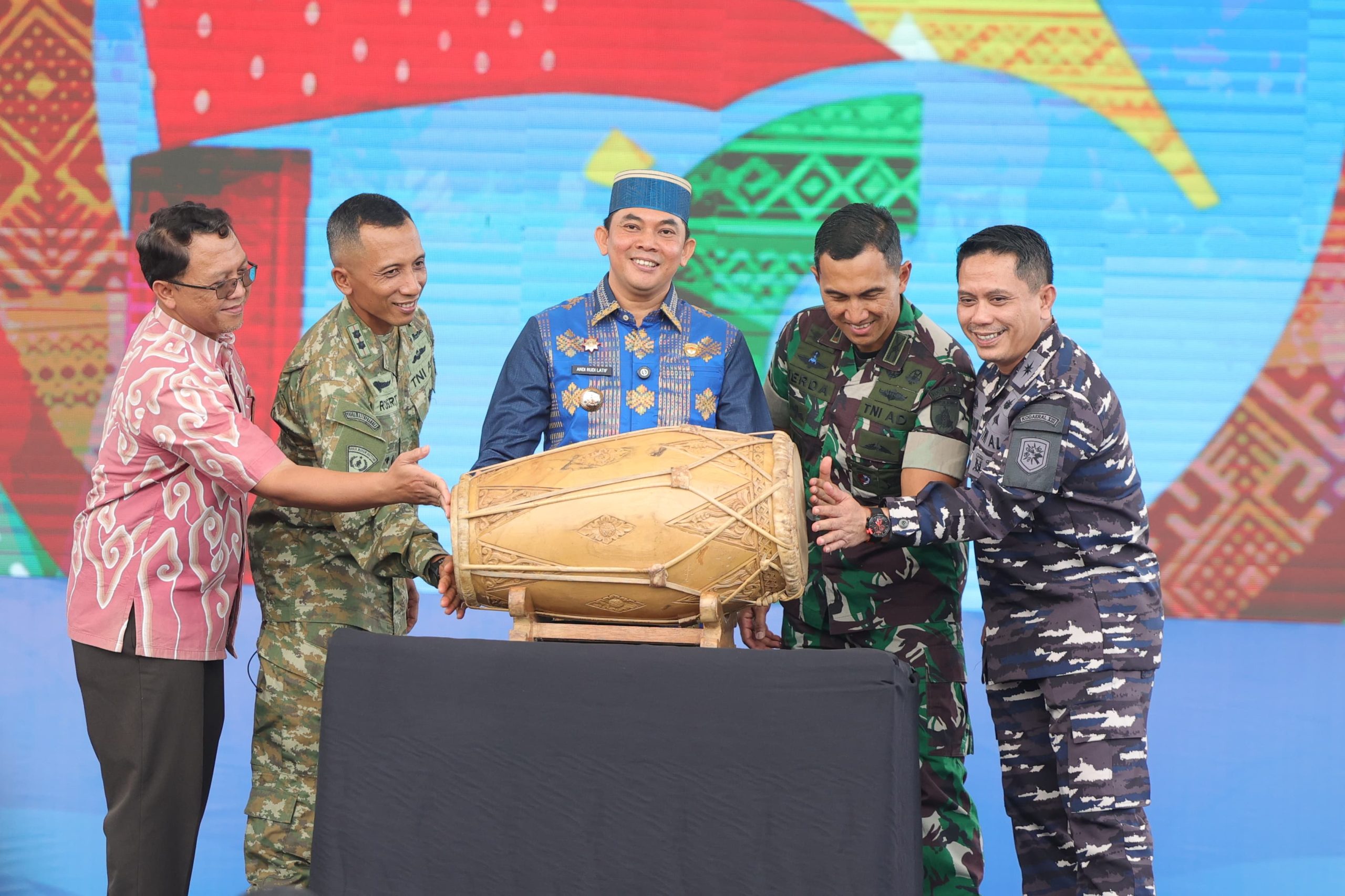 HUT Ke-23 Kabupaten Tanah Bumbu, Bupati Andi Rudi Latif Resmi Buka Aksi Inovasi Tanbu 2026